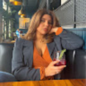 Meet your Posher, Ana